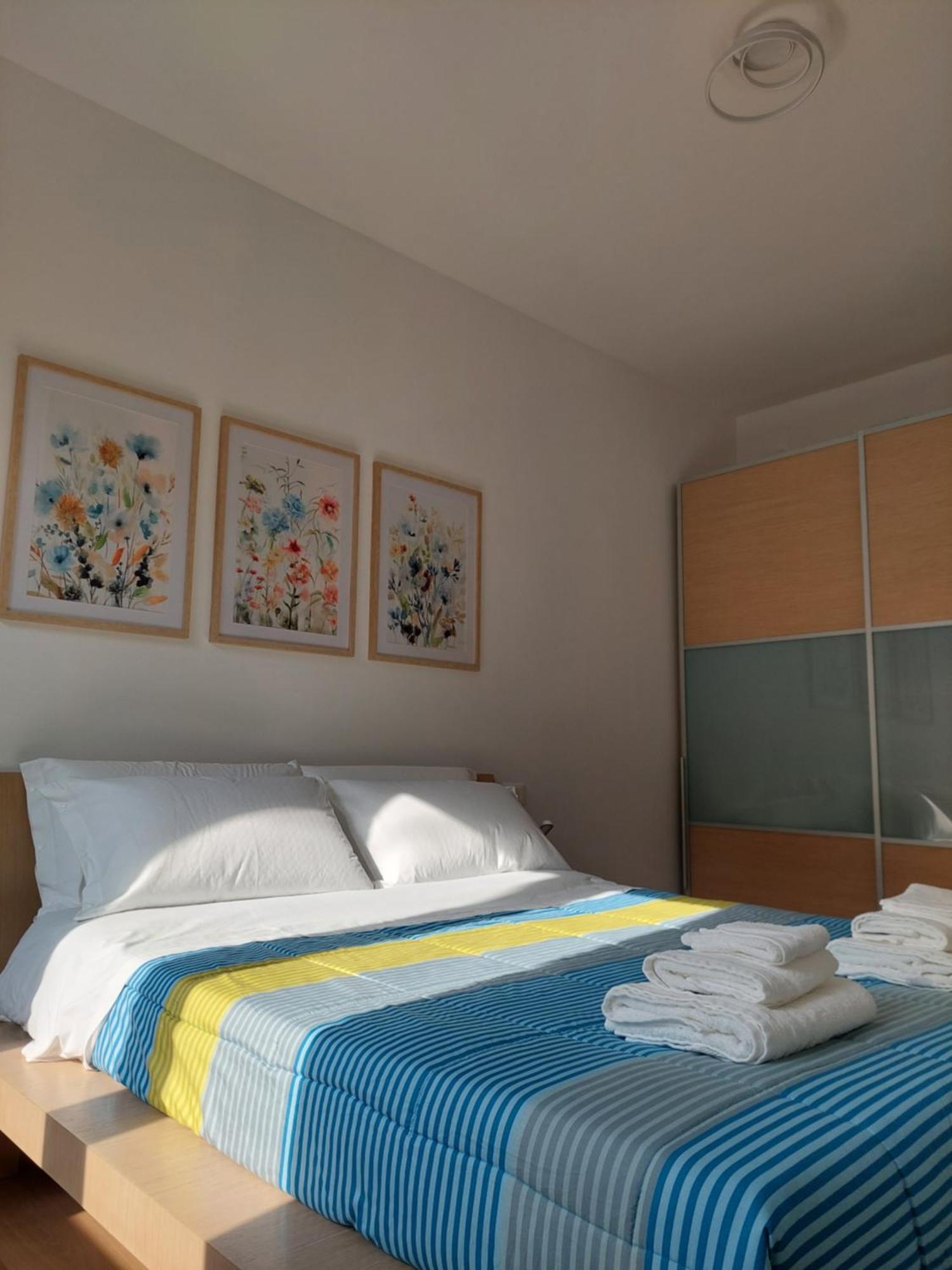 Casa Mappamondo Lecco Ngoại thất bức ảnh