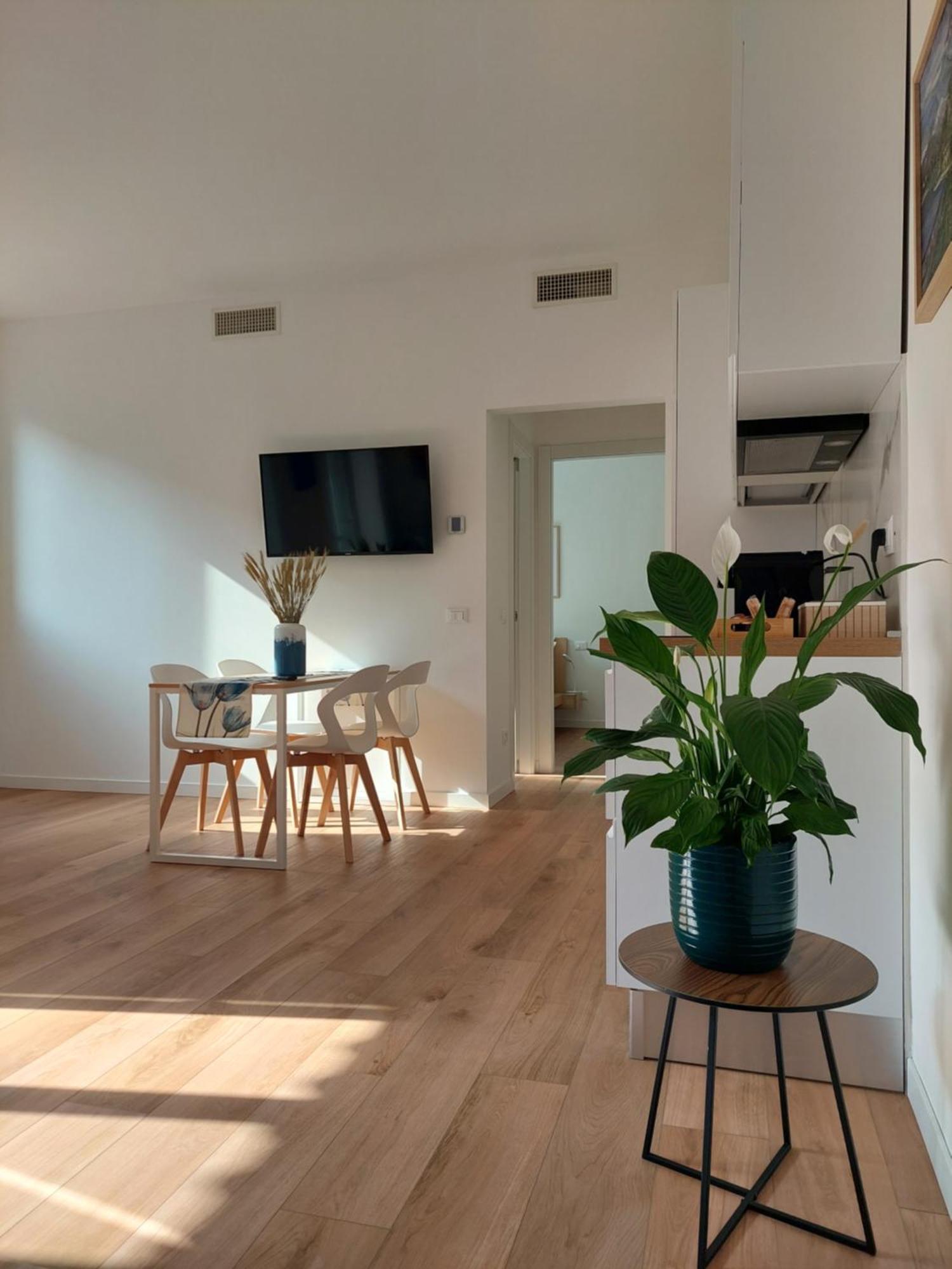 Casa Mappamondo Lecco Ngoại thất bức ảnh